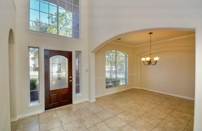 Building Photo - 21003 Garden Arbor Ln