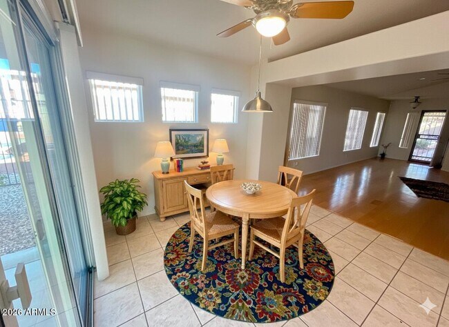 Building Photo - 1120 S 232nd Ave