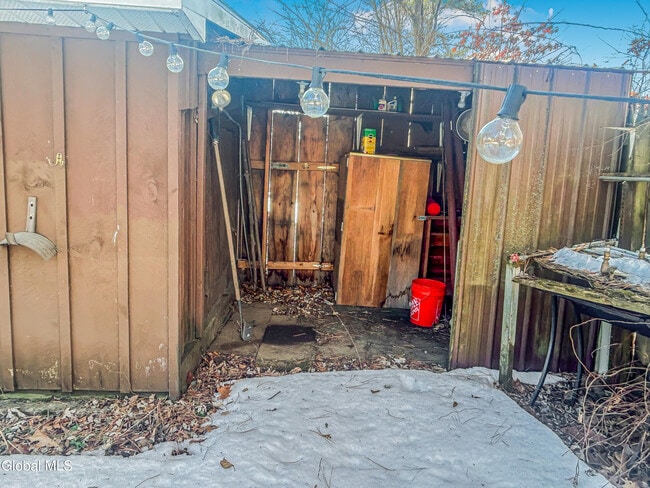 Building Photo - 196 Luzerne Rd