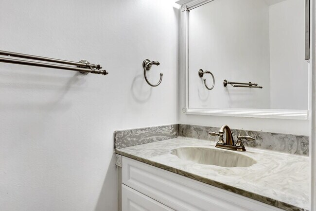 Building Photo - 6372 Boca Cir