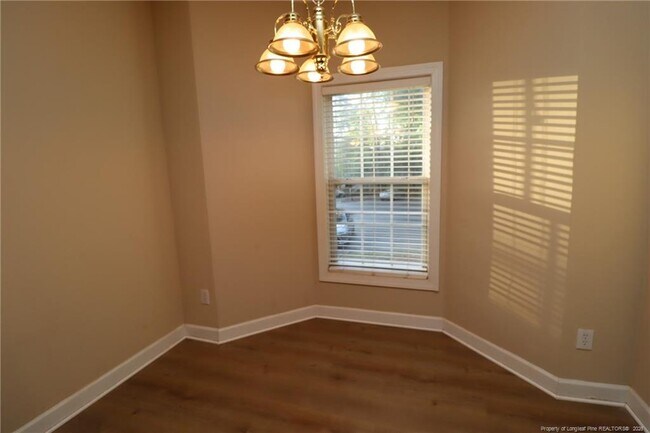 Building Photo - 2637 Broad Oaks Pl