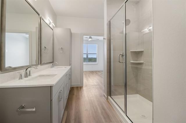 Building Photo - 405 N Ewing Ave