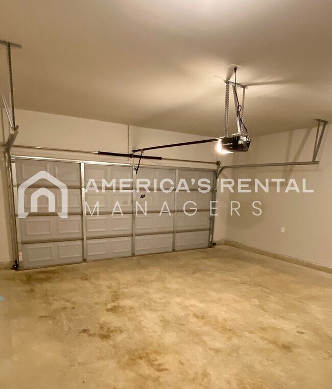 Building Photo - Home for Rent in McCalla, AL... Available ...