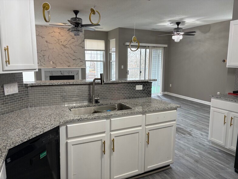 Building Photo - 7416 Hindon Cir