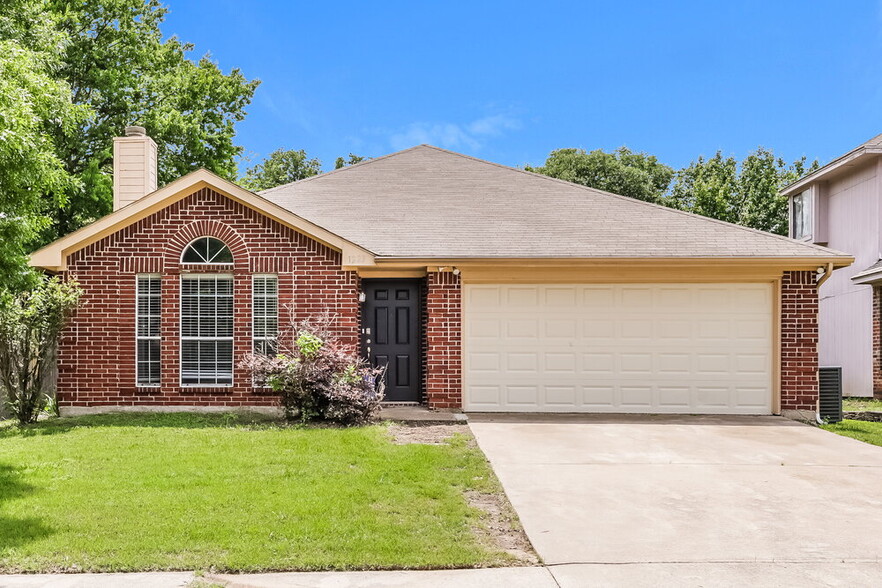 Primary Photo - 1223 Reeves Ln