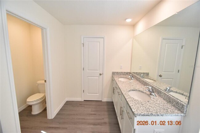 Building Photo - 36209 Sunflower Hl Dr