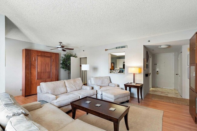 Building Photo - 3101 Boardwalk