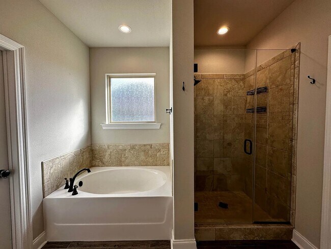 Building Photo - 10036 Dunleith Lp