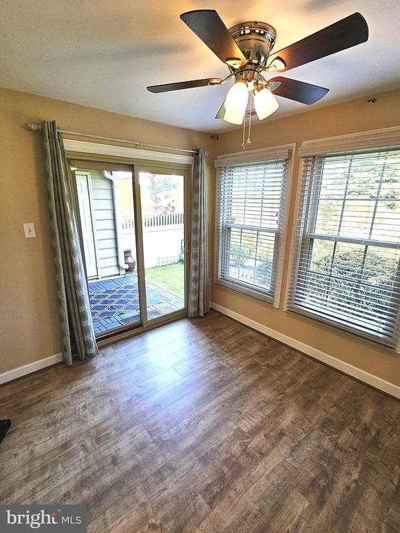 Building Photo - 904 Martell Ct