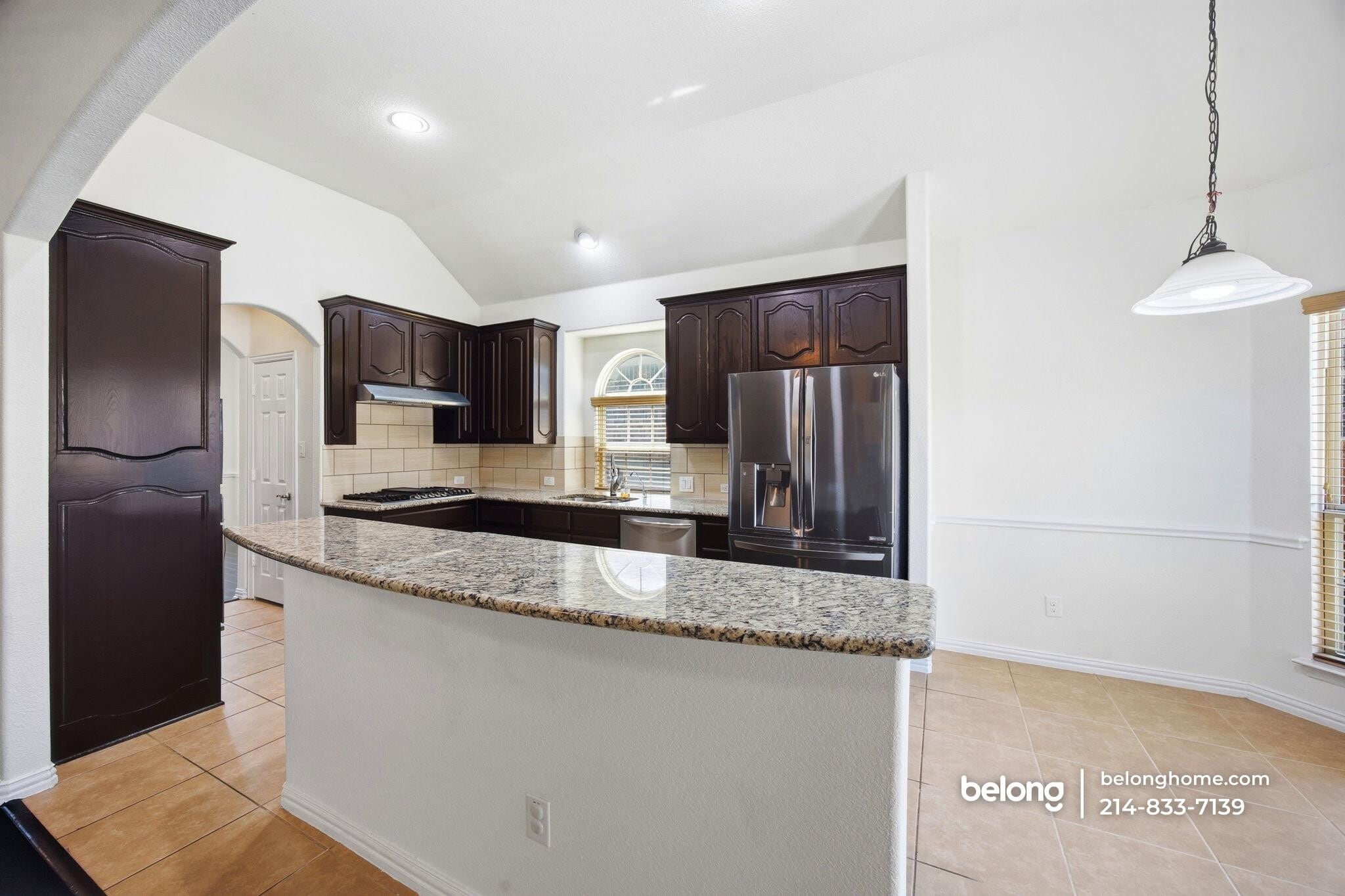 Building Photo - 9349 Velvet Cactus Dr