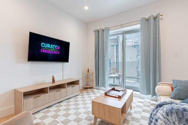 Building Photo - 1255 Decatur St