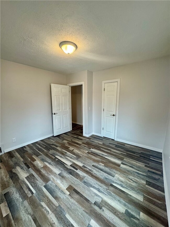 Building Photo - 59 Clark Ave