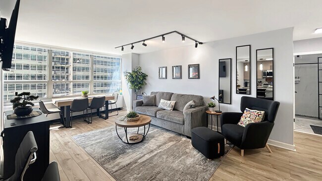 Building Photo - 3550 N Lake Shore Dr