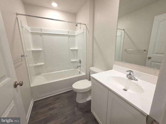 Building Photo - 424 Ridgely Blvd