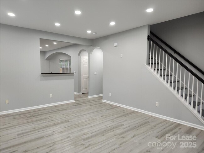 Building Photo - 469 Laurel Fork Dr