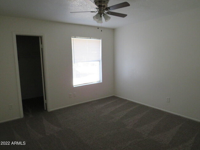 Building Photo - 1342 W Emerald Ave