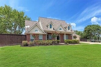 Building Photo - 30062 N Fulshear Dr