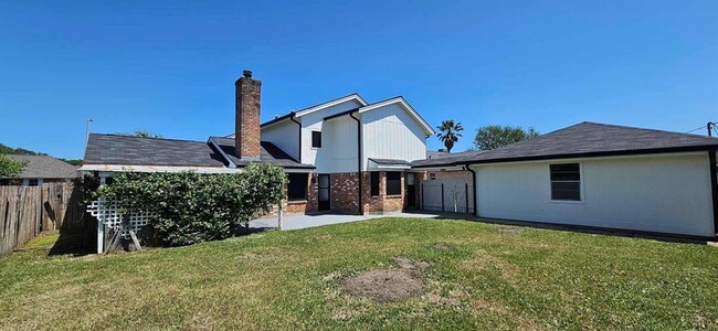 Building Photo - 47 W Dansby Dr