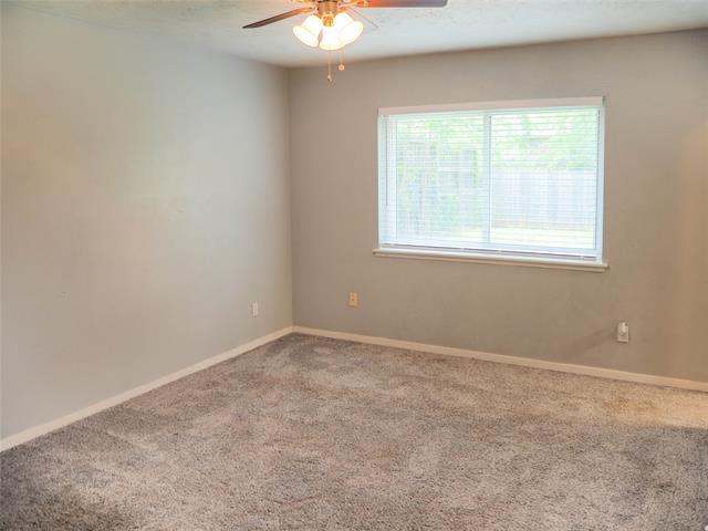 Building Photo - 534 Oldbridge Dr