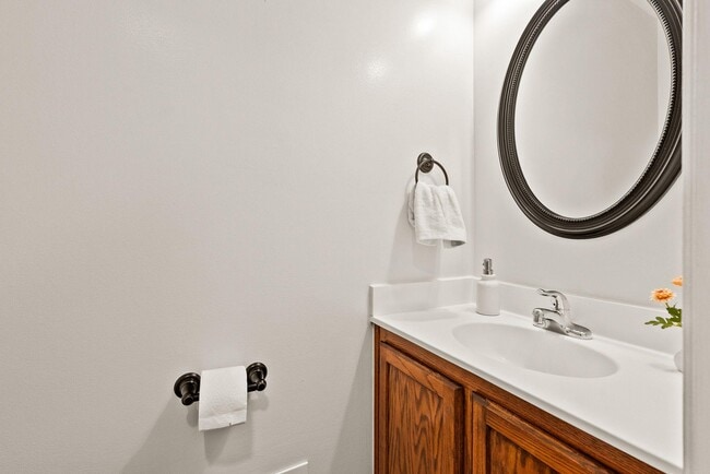 Building Photo - 7918 Pebble Brook Ct