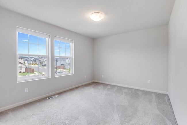 Building Photo - -- Price Reduced!! -- 4 Bed, 3 Bath Rental...