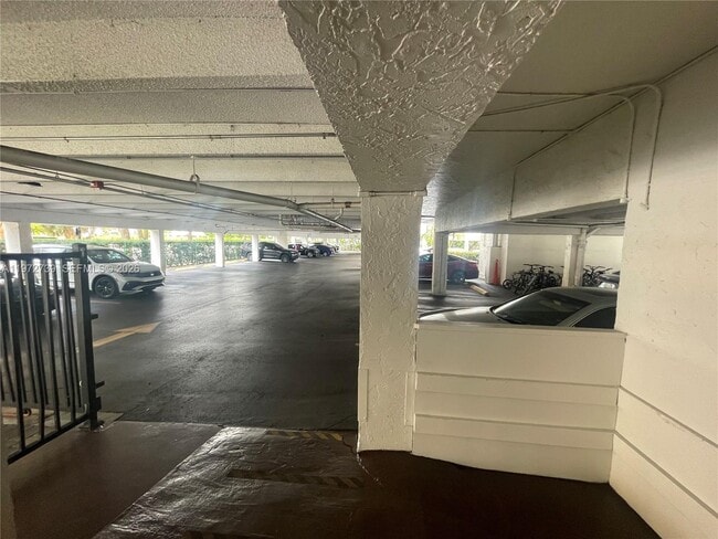 Building Photo - 201 178th Dr