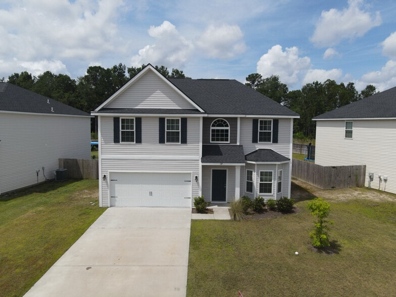 Building Photo - 137 Turpentine Trl