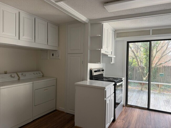 Building Photo - Great Experiences Are Just Around The Corner at Keener!