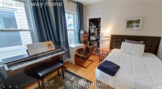 Building Photo - 378 Washington St