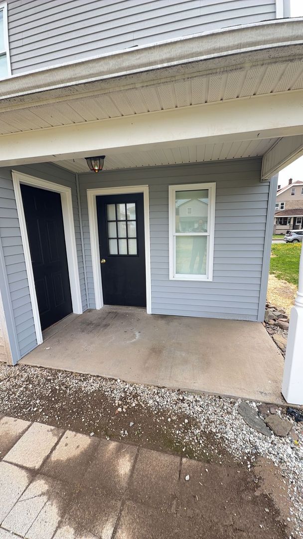 Building Photo - Williamsport PA- 3 Bedroom 1.5 Bath House