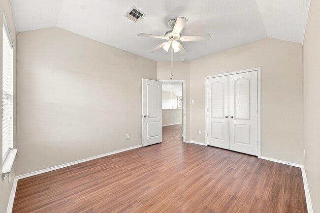 Building Photo - 18810 Lantern Cove Ln