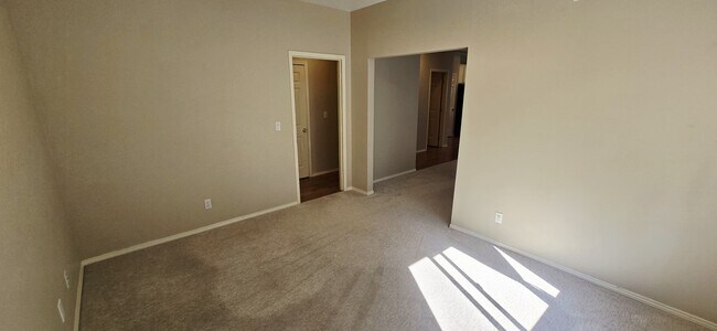 Building Photo - 23580 Brixton Pl