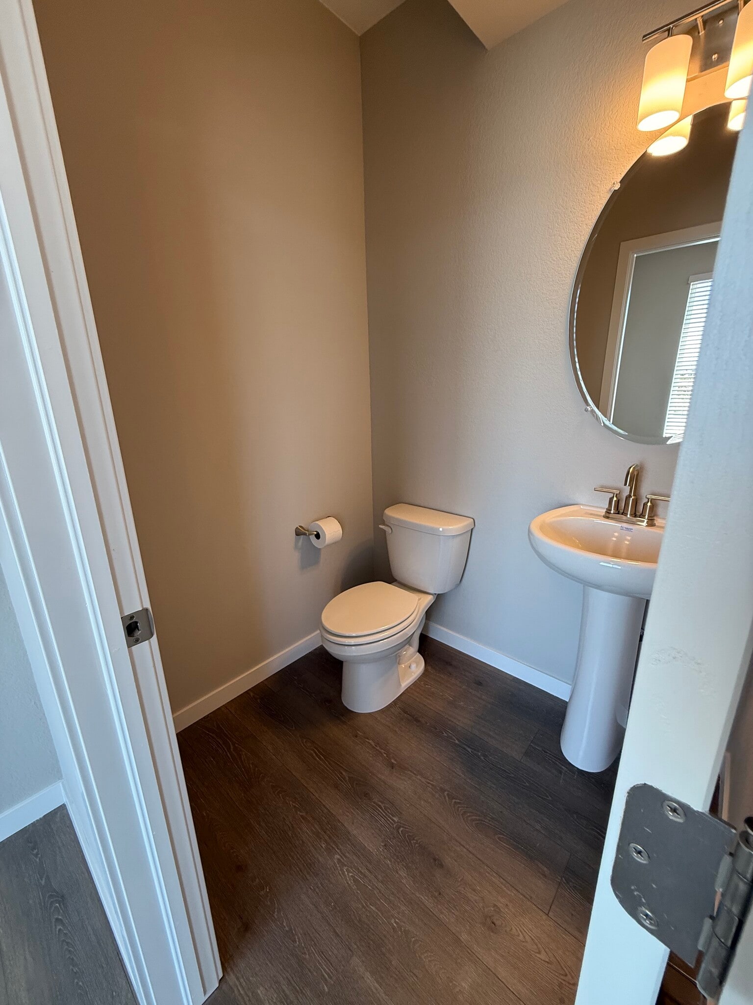 Main Living Area Bathroom - 1736 Peak Loop