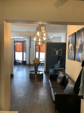 Building Photo - 614-626 W Lake St