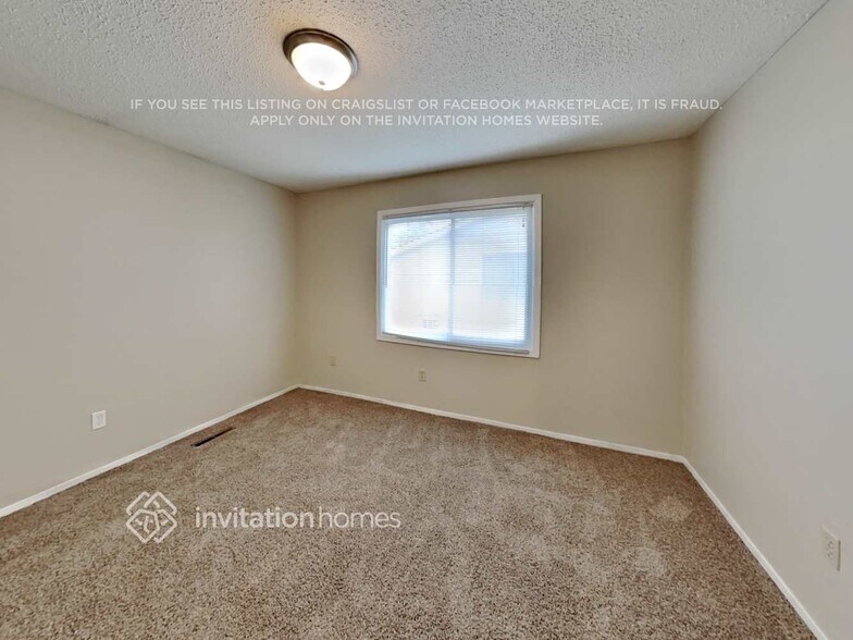 Building Photo - 7595 Springbrook Ln