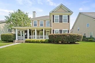 Building Photo - 3 Bedroom Dunham Marsh Beauty with Outdoor Fireplace and Resort-Style Community Amenities
