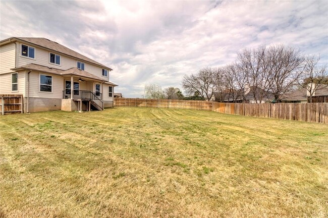 Building Photo - 225 Deep Creek Dr