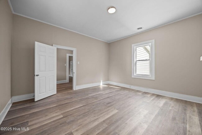 Building Photo - RENTAL HOME 2BD/1BTH