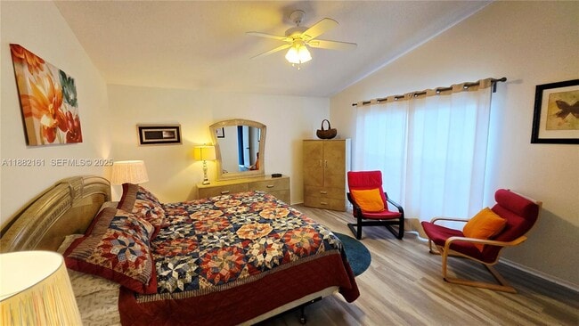 Building Photo - 550 Castlemain Cir