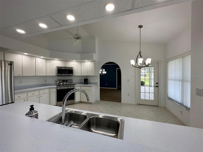 Building Photo - 2169 Onondaga Ln