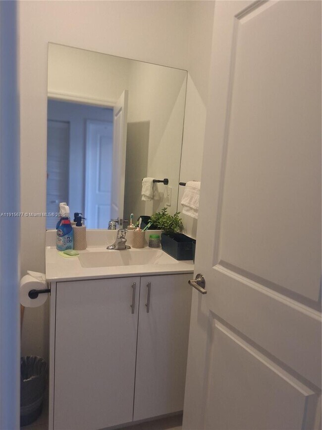 Building Photo - 11741 SW 245 Ter