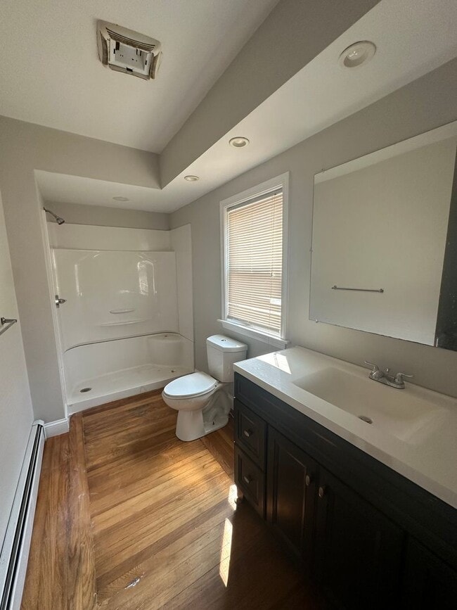 Building Photo - 701 Smith St