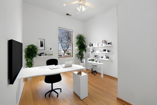 Building Photo - 613 W 43rd Pl