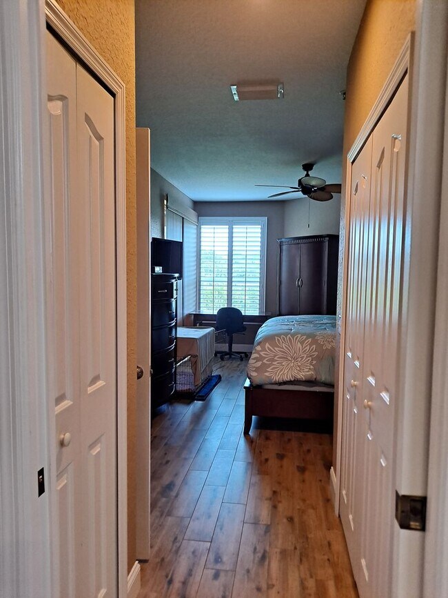 Building Photo - 3BR 2BA BOUCHELLE ISLAND GROUND FLOOR COND...