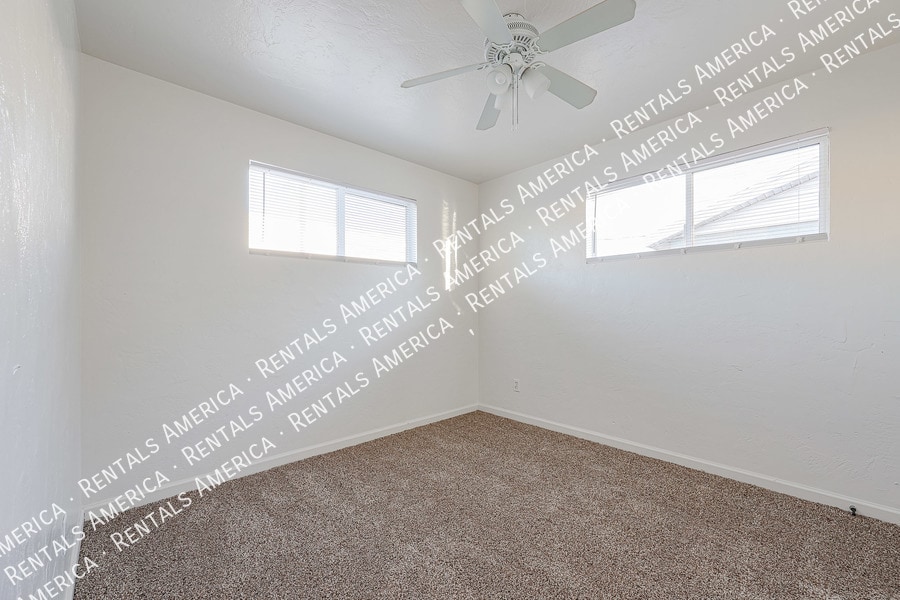 Building Photo - 8835 N 28th Ave