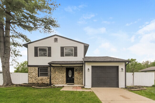 Primary Photo - Wonderful 4 Bedroom