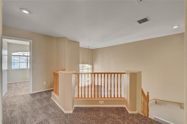 Building Photo - 893 Dancing Vines Ave