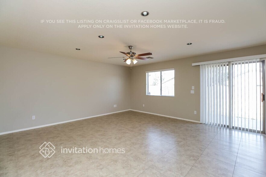 Building Photo - 2224 W Silver Creek Ln
