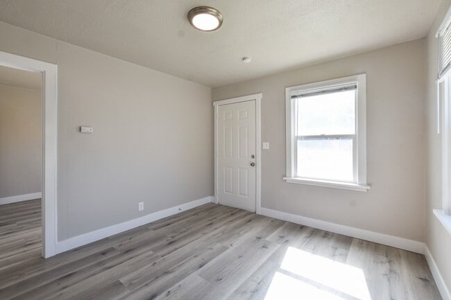 Building Photo - 8644 W 2800 S