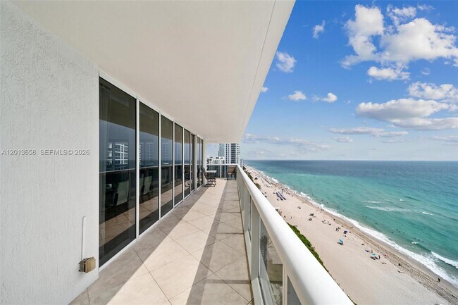 Building Photo - 1830 S Ocean Dr